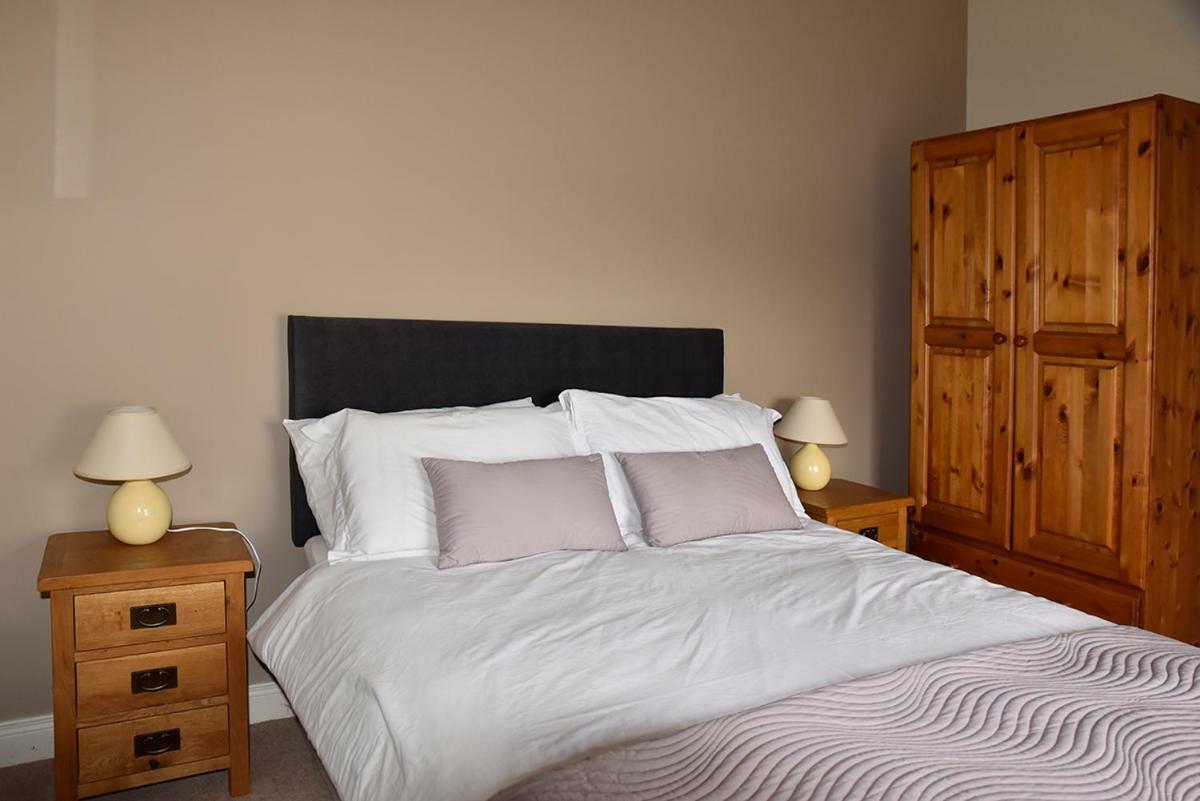 Townley Hall Apartments スレーン エクステリア 写真